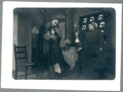 ROGER LA HONTE, Pathé-Frères. TROIS PHOTOGRAPHIES ORIGINALES, 1913. 13 x 18 cm, ROGER...