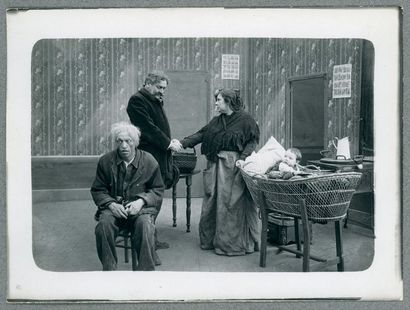 GERMINAL, Pathé-Frères. TRENTE PHOTOGRAPHIES ORIGINALES, 1913. 13 x 18 cm, sous GERMINAL,...