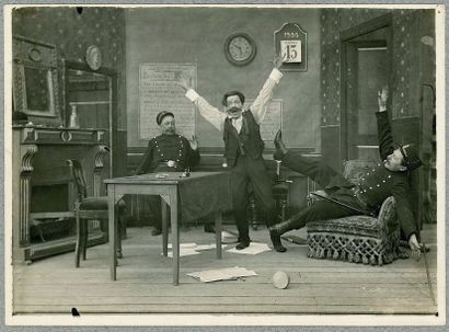 POULET EMPOISONNE, Pathé-Frères. PHOTOGRAPHIE ORIGINALE, 1906. 12,9 x 17,8 cm, s...