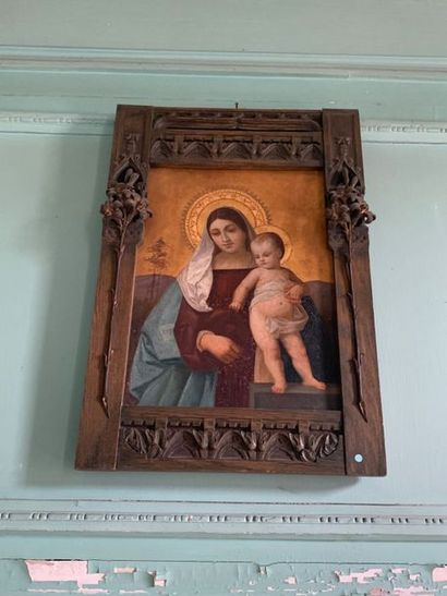 VIERGE A L'ENFANT Vierge à l'enfant

Panneau (?), dans un cadre en bois néogothi...