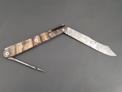 Rare et grand couteau à la rouennaise issue de la vente de la succession Claude Rare...