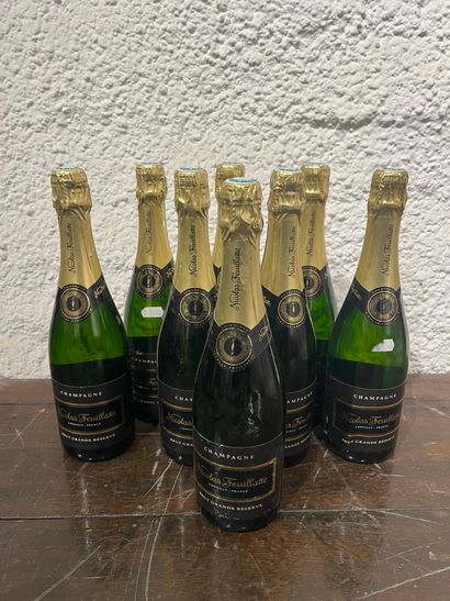8 bouteilles Champagne Nicolas Feuillatte...