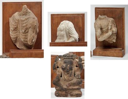 INDE - GANDHARA, ART GRÉCO-BOUDDHIQUE, IIE/IVE SIÈCLE Trois parties de bas reliefs...