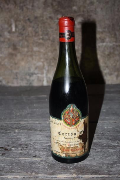 null 1 bouteille

Corton 1955 Emile Chandesais, niveau : 7,5 cm, étiquette tachée,...