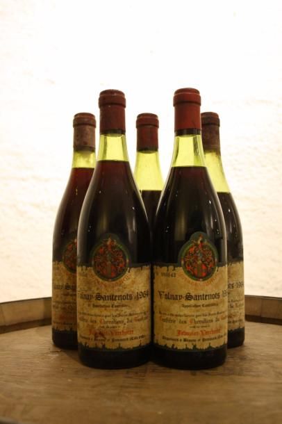 5 bouteilles

Volnay Santenots 1964 Jaboulet...