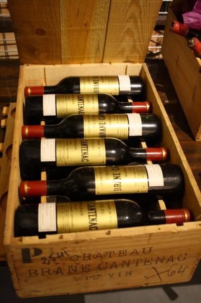 null 12 bouteilles

Château Brane Cantenac 1964 caisse bois, niveaux : 1 bas goulot,...