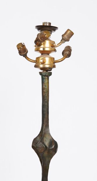  Alberto GIACOMETTI (1901-1966) 
LAMPADAIRE, modèle "Osselet", deuxième version 
Bronze...