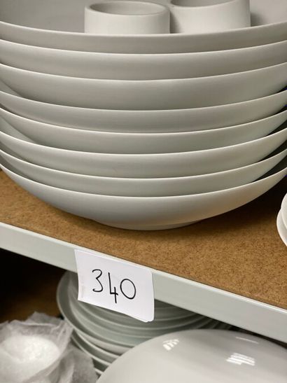 null LIGNE SENSO BLANC

Service de table comprenant: 

- 8 assiettes plates grand...