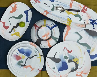 Muriel GRATEAU LIGNE MOBILE

Service de table comprenant: 

- 8 assiettes plates...