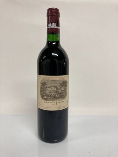 null 1 Bouteille CHÂTEAU LAFITE ROTHSCHILD 1994 GCC1 Pauillac (e.t.h légères)