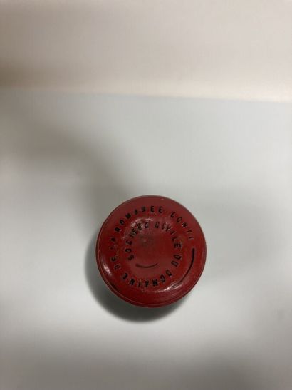 null 1 Bouteille RICHEBOURG (Grand Cru) 1970 Domaine de la Romanée-Conti (4,6 cm;...