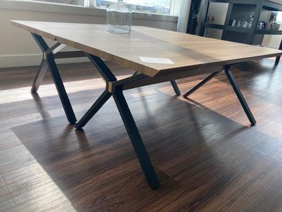 null 2 tables basses en stratifié bois + pieds en métal