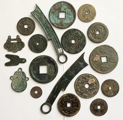 null CHINE

Important lot d'amulettes protectrices, essentiellement du XIXème siècle

On...