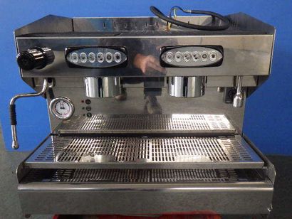 null 1 machine à café expresso professionnelle, de marque SAB JOLLY 2 GROUP AUTO,...