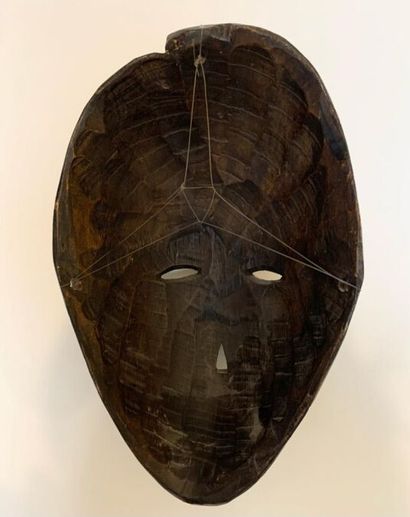 null BEMBE - CONGO
République Démocratique du Congo (de type)
Masque stylisé en bois...