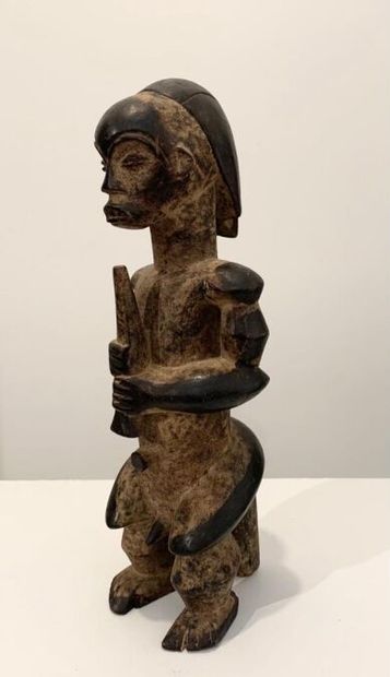 FANG - AFRIQUE CENTRALE (de type)
Statuette...