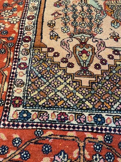 null TAPIS SAROUK (chaîne et trame en coton, velours en laine)
Centre de l'Iran,...