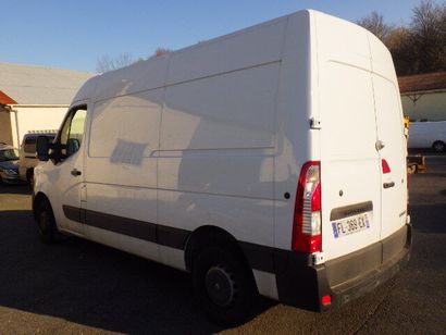 null CTTE RENAULT MASTER II FOURGON L2H2 - 2.3 DCI 136 CV 
Carrosserie : FOURGON
N°...