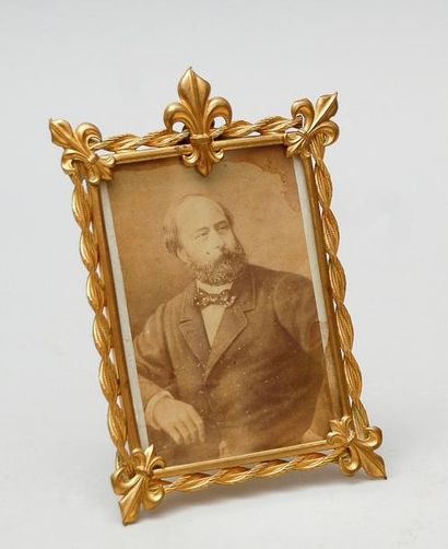 null Henri V, comte de Chambord (1820-1883). Portrait photographique le représentant...