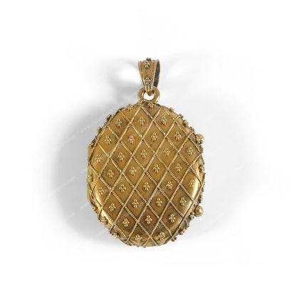 null MÉDAILLON PENDENTIF EN OR.
Par WIGSTROM, pour FABERGÉ, Saint-Pétersbourg, avant...