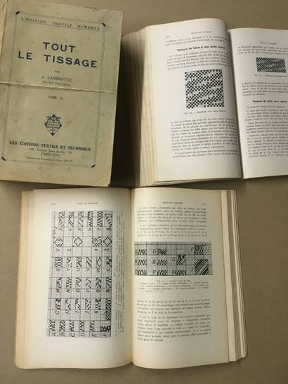 null [TEINTURE, TISSAGE, ONEMENT DES ETOFFES], Réunion de ouvrages parmi lesquels:
-...