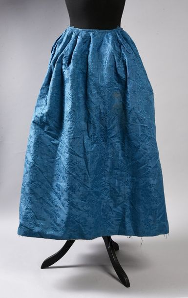 Jupon, époque Louis XV, taffetas liseré bleu...
