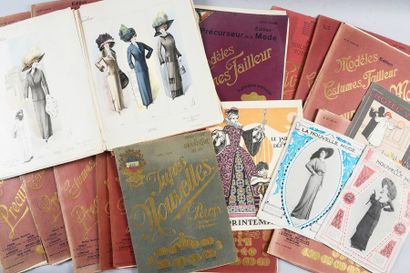 null Réunion de quinze journaux de mode, 1909-1912, cahiers de tendance à l'usage...