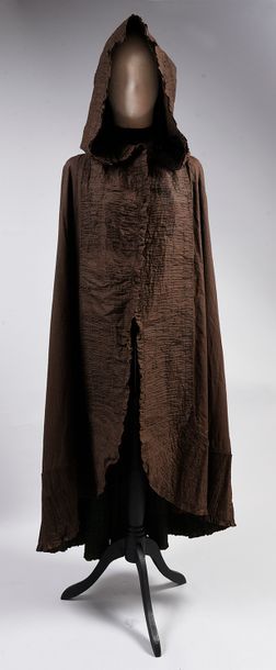 null Mante, premier tiers du XIXe siècle, cape à grand capuchon en toile imprimée...
