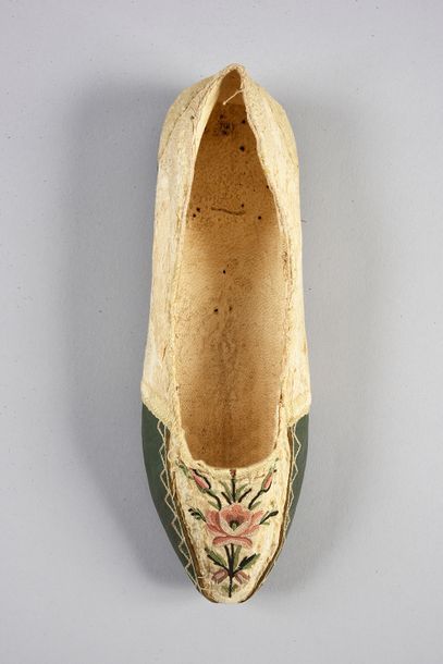 null Lady's shoe, Directoire period, cream leather upper with cream silk and green...