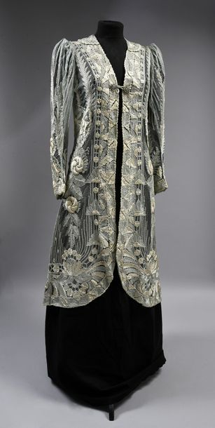 Evening coat, Haute-couture, Worth (?), circa...