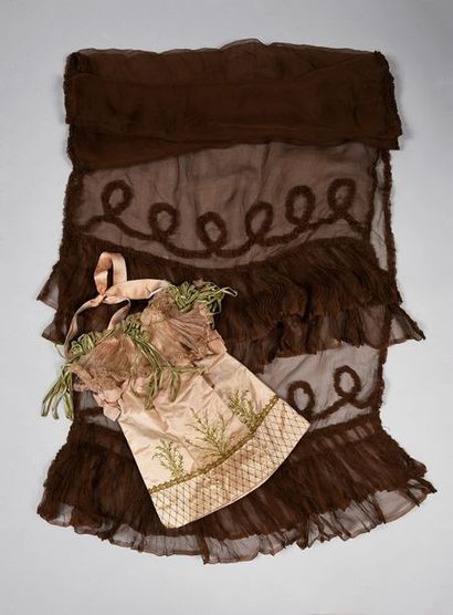 Embroidered evening stole and reticule, circa...