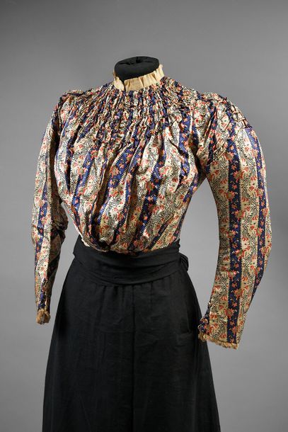 null Combination of wardrobe elements, early 20th century, mainly a whaleboned bodice...