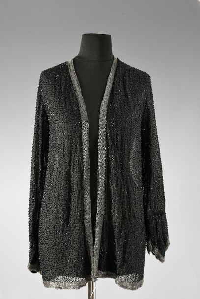 null Veste d'un ensemble du soir brodé, vers 1925-1930, gaze noire brodée en perles...