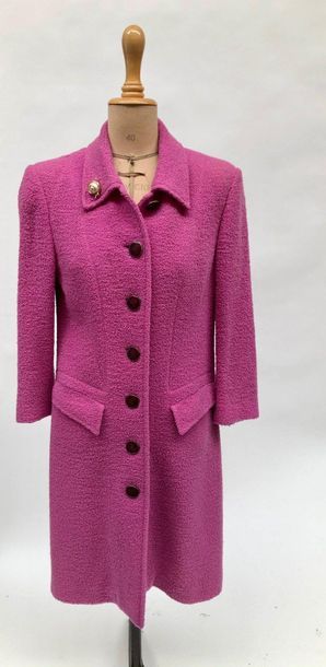 null TORRENTE, fuchsia bouclé wool coat, seven enamelled buttons closure, size 40,...