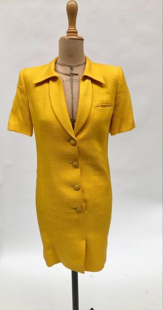 null TORRENTE, yellow afternoon dress buttoned on the front, short sleeve. Size 40....