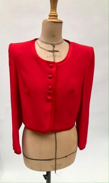 null MISS TORRENTE, short jacket in cherry silk crepe bordered with satin, round...