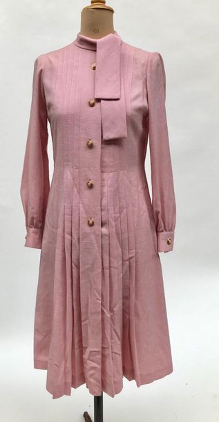 null Three-quarter length dress in old pink woollen fabric with flat pleats, button...
