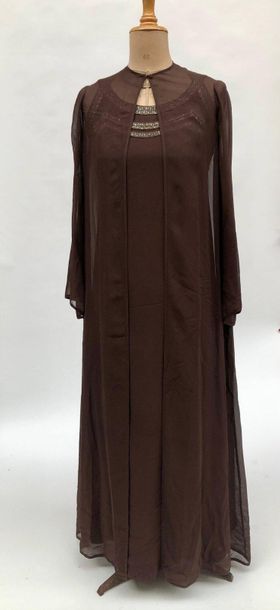 null Evening dress in brown silk crepe, bare back, round neckline highlighted with...