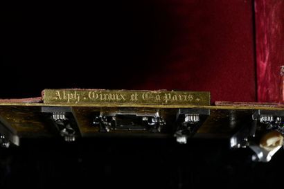 Alphonse-Gustave GIROUX ( 1775 - 1848) 
Coffret aux Rois.
Neo-Gothic box in steel,...