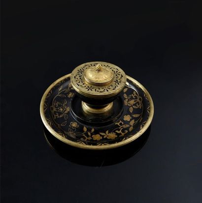  Japanese lacquer and gilt bronze inkwell, consisting of a large saucer, the body...