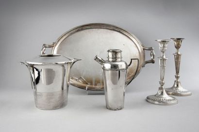 null Lot of silver plated metal composed of an oval tray with handles, a pair of...