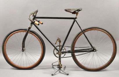 null Griffon bike, Stayer model circa 1907. The front wheel having a smaller dia...