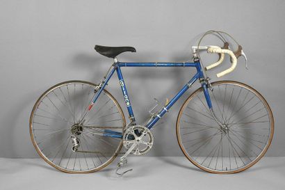 null Mariano Martinez. Vélo Gitane SSC 1975 utilisé par le coureur. Cadre Reynolds,...