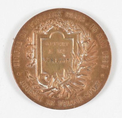 null Medal of the Bordeaux-Paris race of May 14, 1892 (2nd edition) offered to Mr...