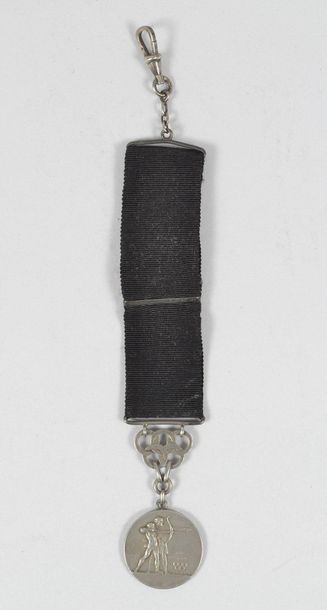 null PARIS 1924. Médaille avec son ruban à l'effigie du Tir à l'arc. Gravée

"Jeux...