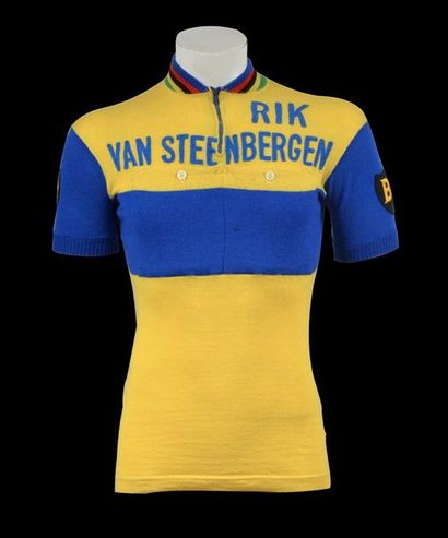 null Rik Van Steenbergen. Critérium jersey with World Champion edging. Peugeot-BP-Dunlop...