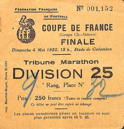 null Billet officiel de la finale de la Coupe de France 1952 opposant l'O.G.C. Nice...