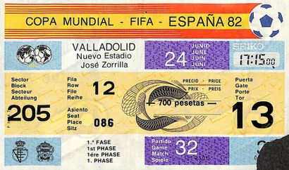 null Set of 4 match tickets for the French team at the 1982 World Cup in Spain; against...