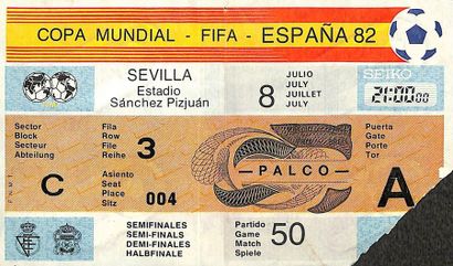 null Set of 4 match tickets for the French team at the 1982 World Cup in Spain; against...
