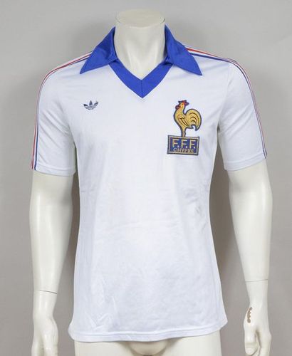 null French team jersey N°19 for the 1982 World Cup qualifying match against Cyprus...